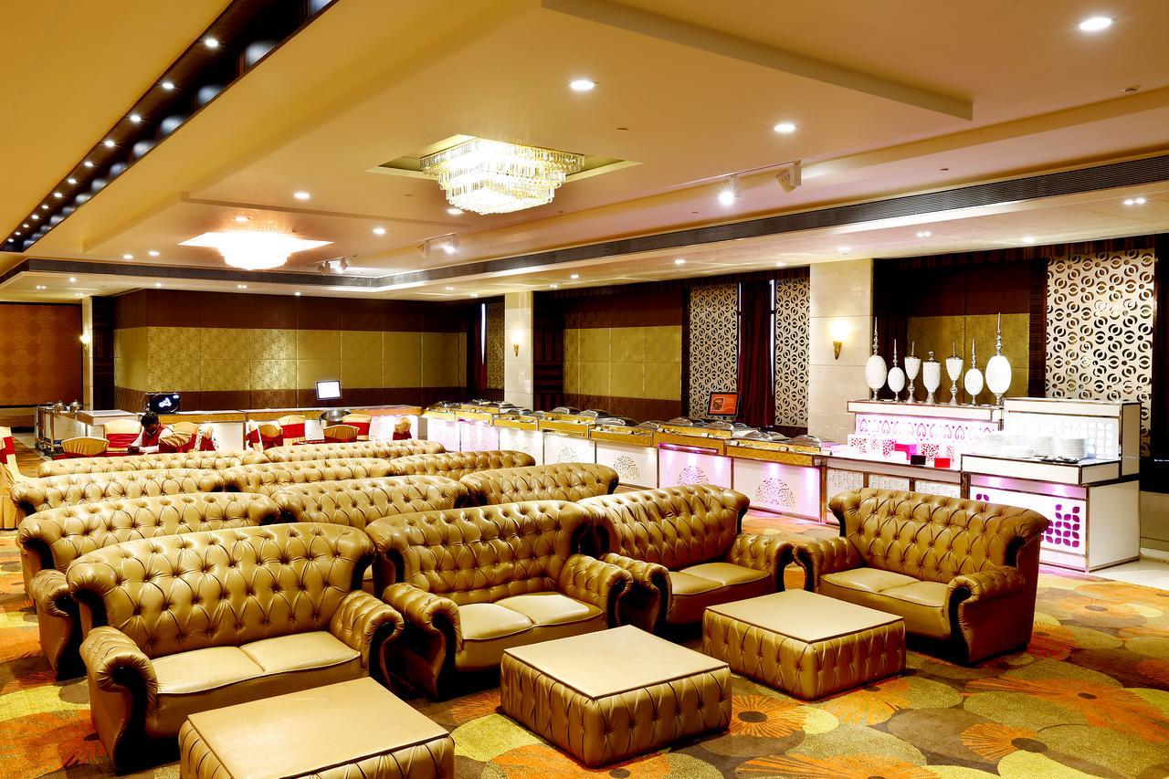 Sk Park Blu Hotel Sonipat Ngoại thất bức ảnh